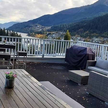 Central Lakeview Apartment With Amazing Rooftop 镇上湖景三室套房 Queenstown Exterior foto
