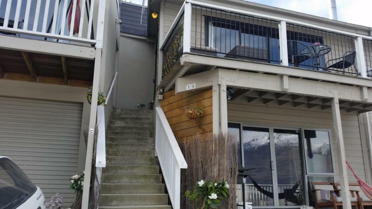 Central Lakeview Apartment With Amazing Rooftop 镇上湖景三室套房 Queenstown Exterior foto